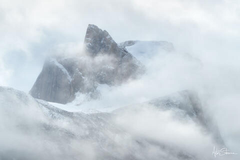 Breidablik Peak