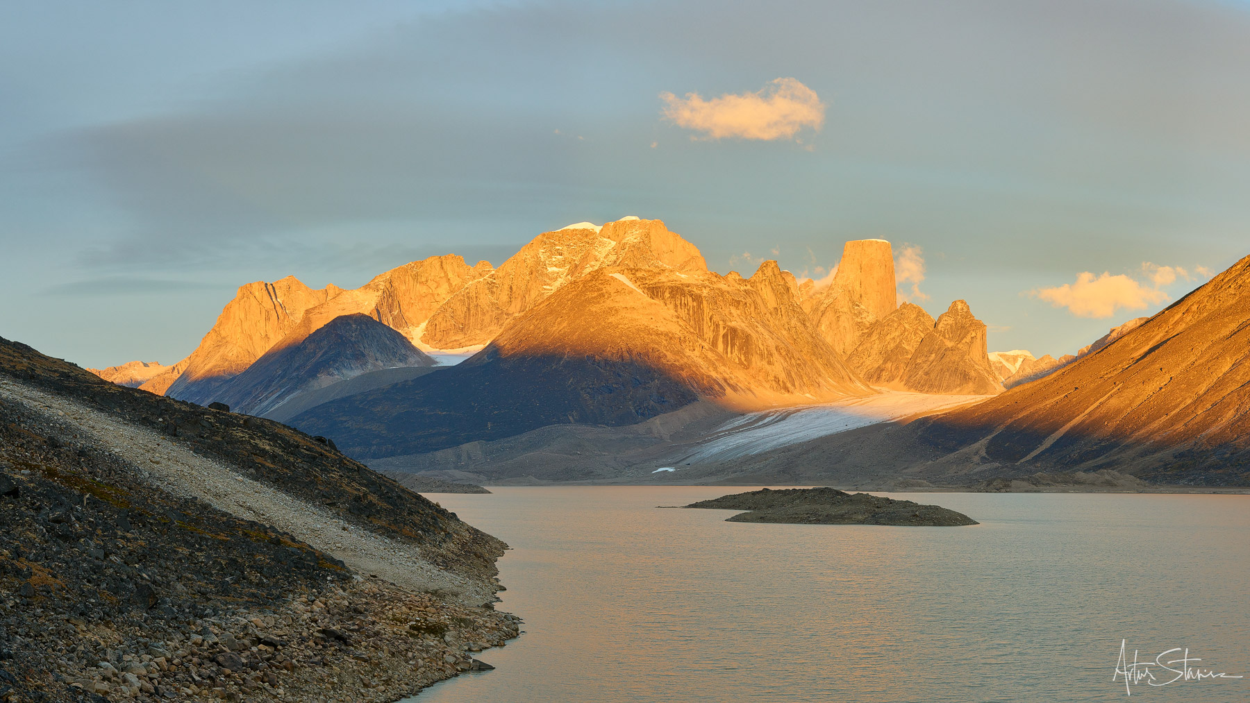 Arctic scenery with Mount Asgard