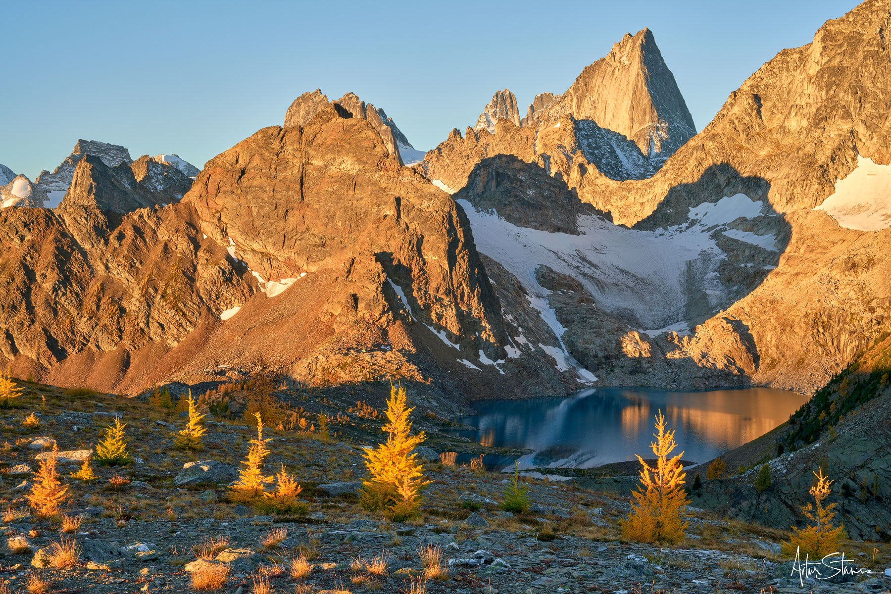 Golden morning in the Boogabos